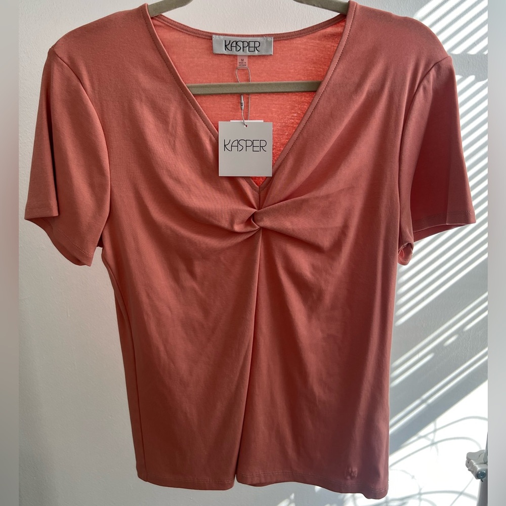NWT Kasper twist front T-shirt